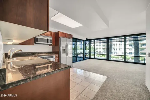 $385,000 | 4808 North 24th Street, Unit 202, Phoenix, AZ 85016