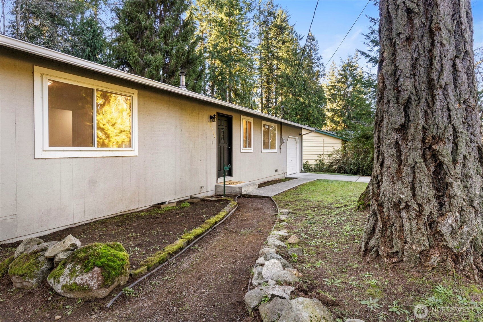 26763 Border Way Northeast Kingston, WA 98346 - Photo 16 of 32