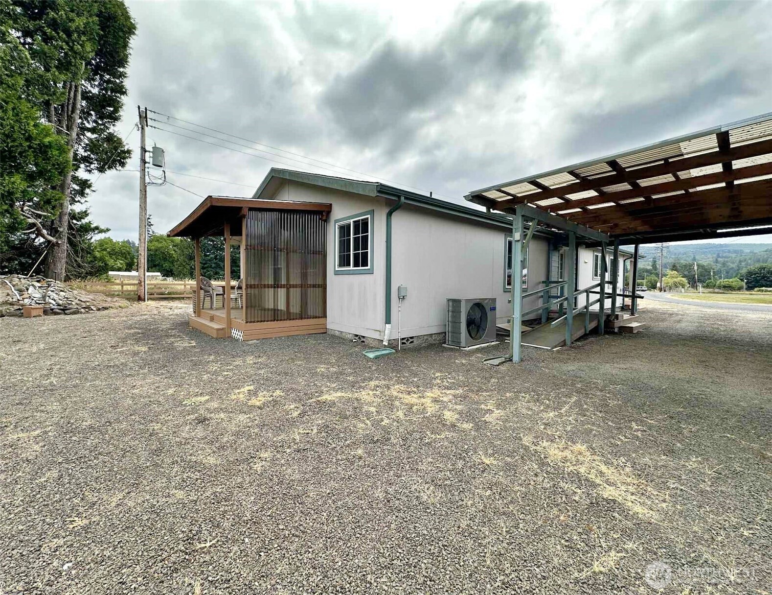 154 Mossyrock Road West, Unit 5 Mossyrock, WA 98564 - Photo 4 of 20