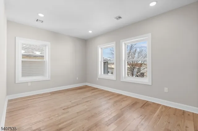 $3,200 | 503 Delavan Avenue, Newark, NJ 07107