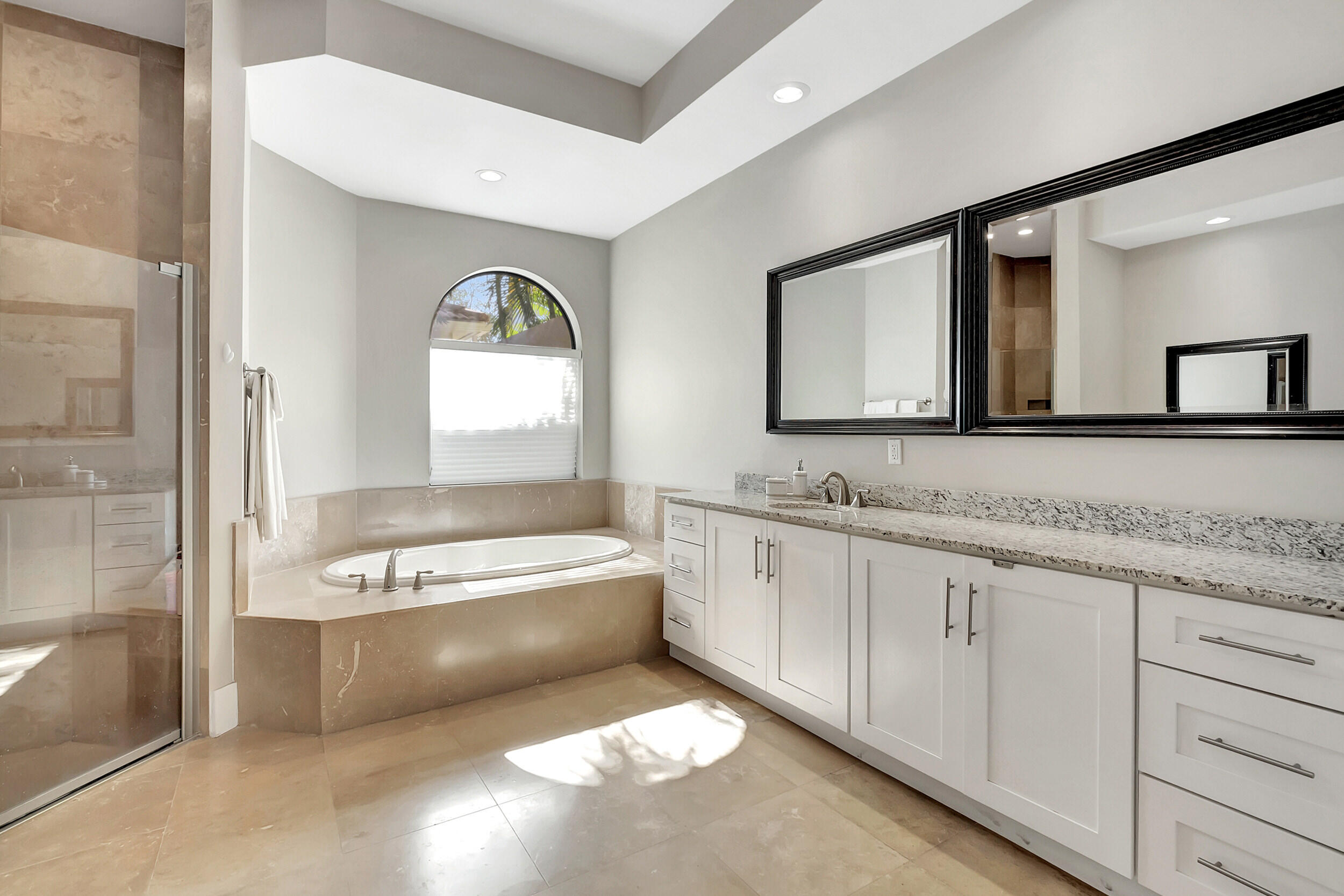 17979 Lake Azure Way Boca Raton, FL 33496 - Photo 21 of 67 42_dsc_6798