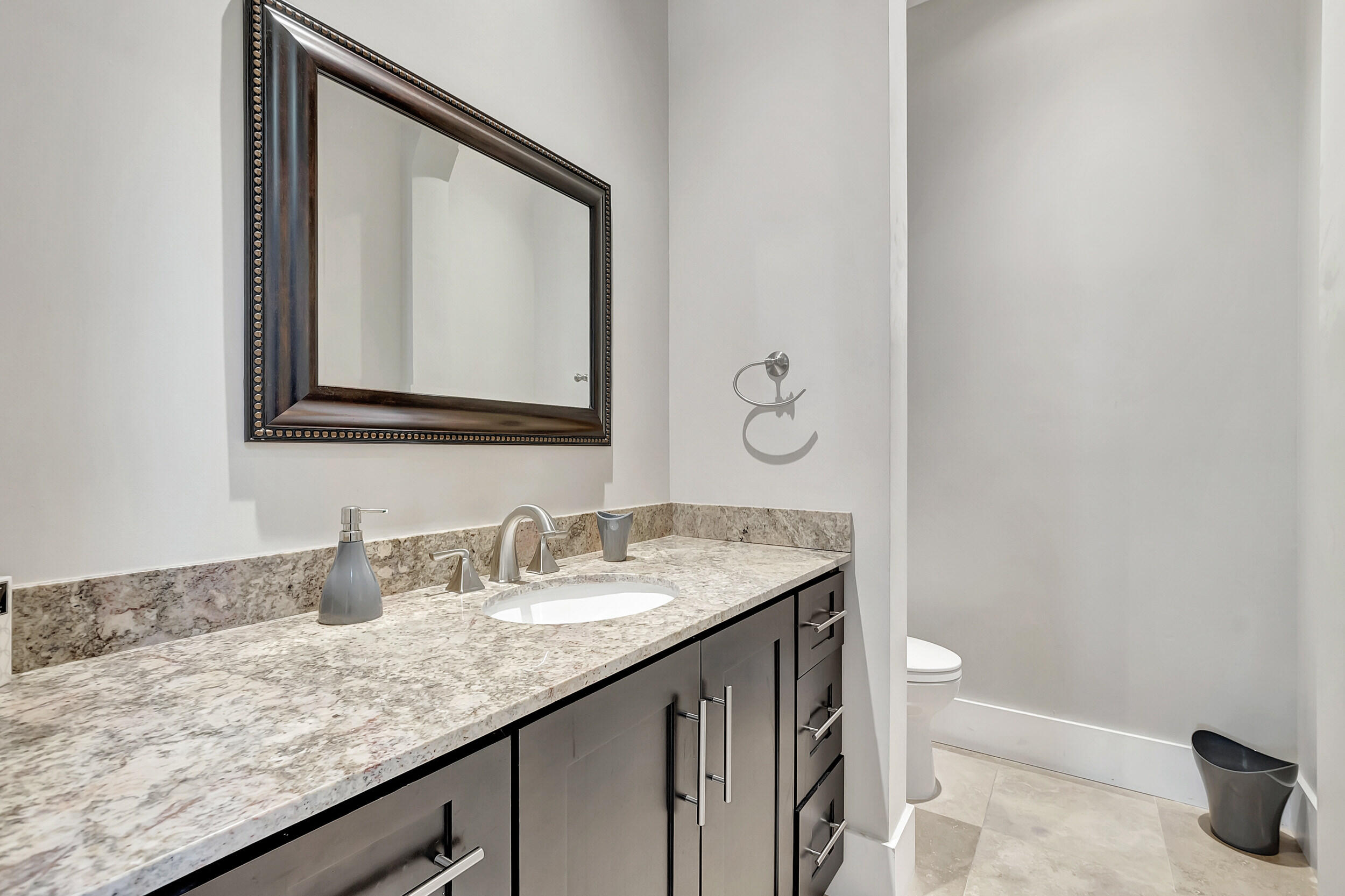 17979 Lake Azure Way Boca Raton, FL 33496 - Photo 25 of 67 46_dsc_6818