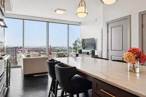 $1,825,000 | 1616 West End Avenue, Unit 2701, Nashville, TN 37203