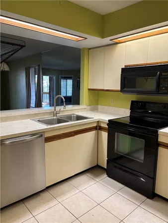 $2,000 | 898 Wimbledon Drive, St. Simons Island, GA 31522