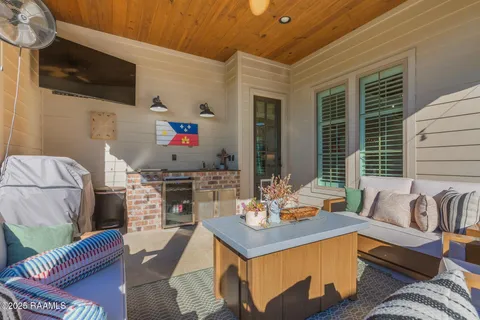 $365,000 | 106 Italian Cypress Lane, Youngsville, LA 70592