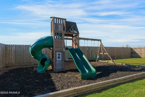 $365,000 | 106 Italian Cypress Lane, Youngsville, LA 70592