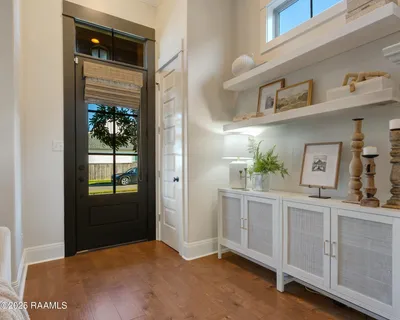 $365,000 | 106 Italian Cypress Lane, Youngsville, LA 70592