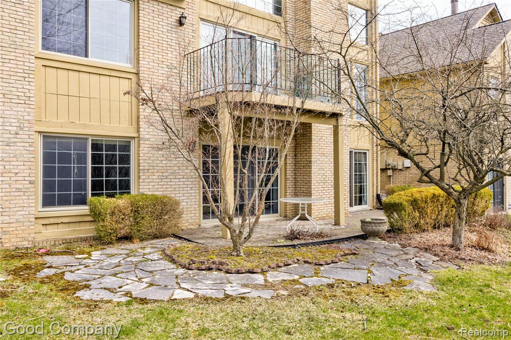 6255 Celeste Road West Bloomfield, MI 48322 - Photo 50 of 50