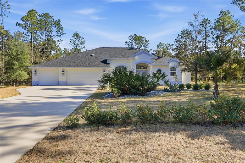 4651 North Mapleview Way Beverly Hills, FL 34465 - Photo 1 of 47