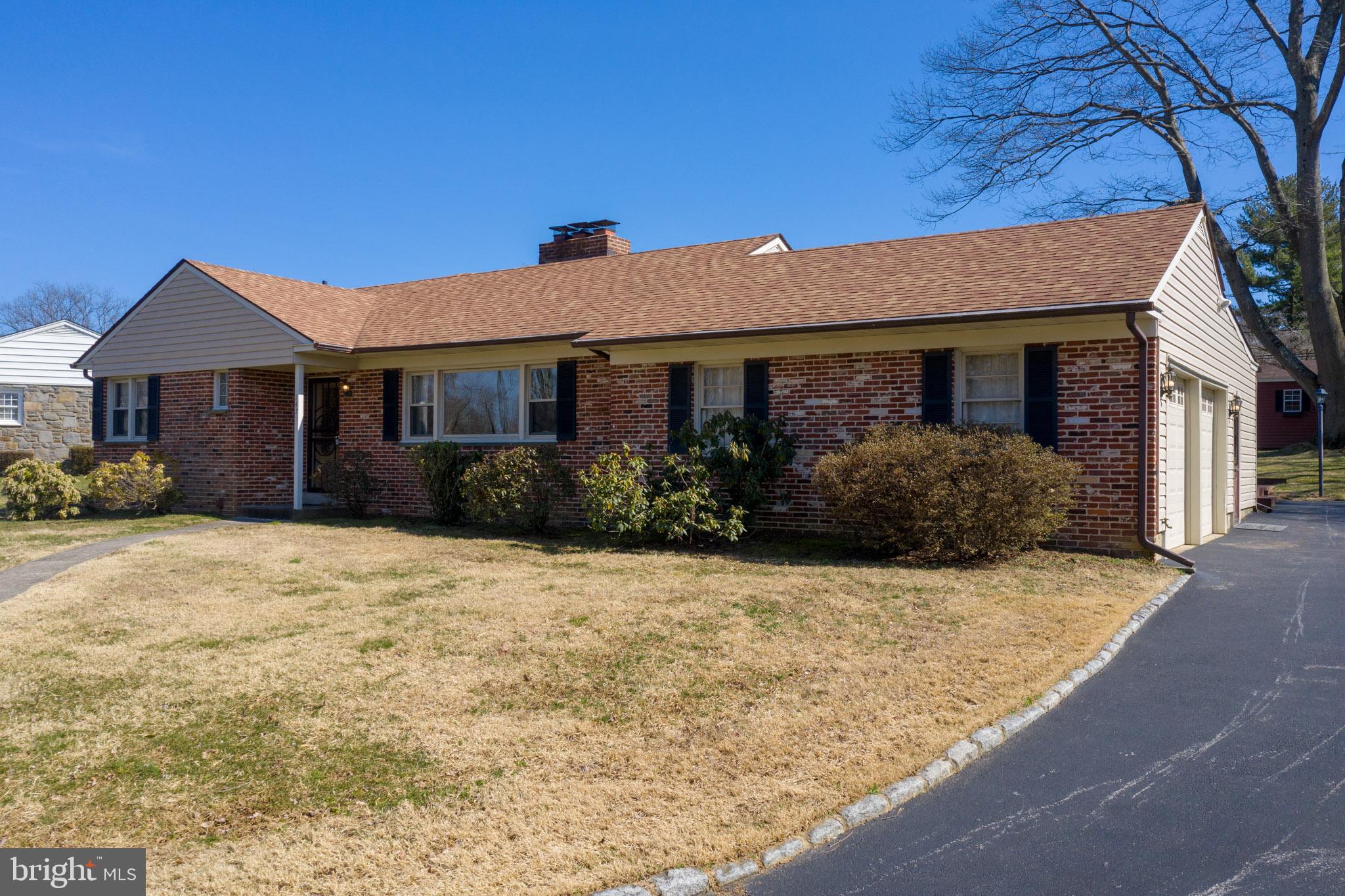 147 Beechwood Road Newtown Square, PA 19073 - Photo 1 of 40