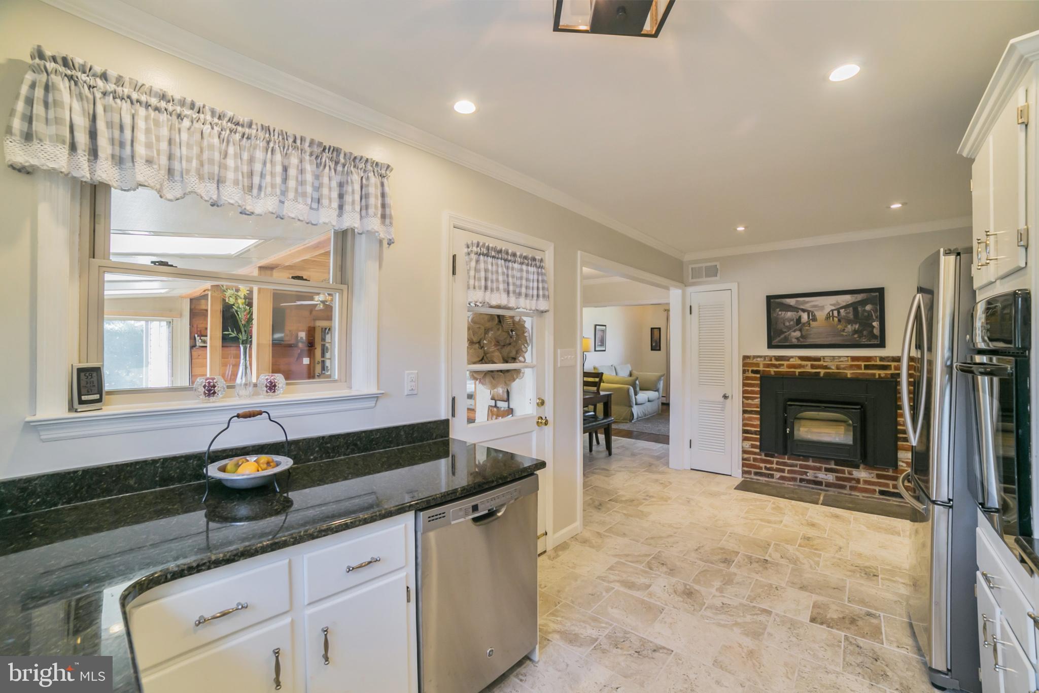 147 Beechwood Road Newtown Square, PA 19073 - Photo 13 of 40