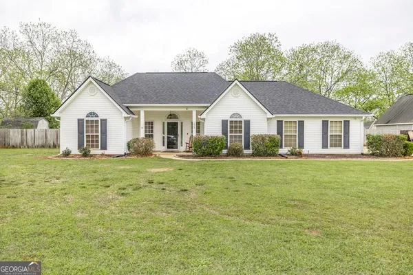 $384,900 | 1828 Houston Lake Road, Kathleen, GA 31047