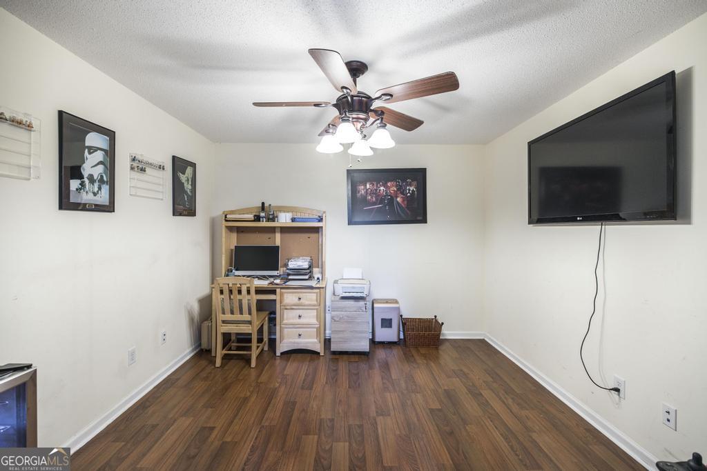 1828 Houston Lake Road Kathleen, GA 31047 - Photo 14 of 45