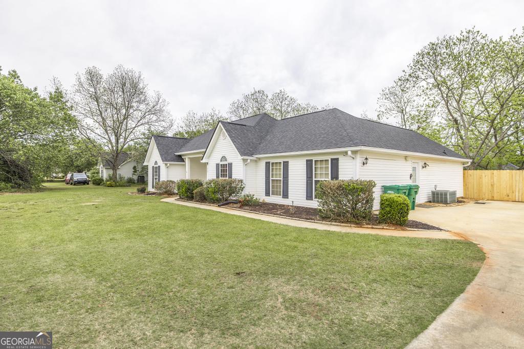 1828 Houston Lake Road Kathleen, GA 31047 - Photo 4 of 45