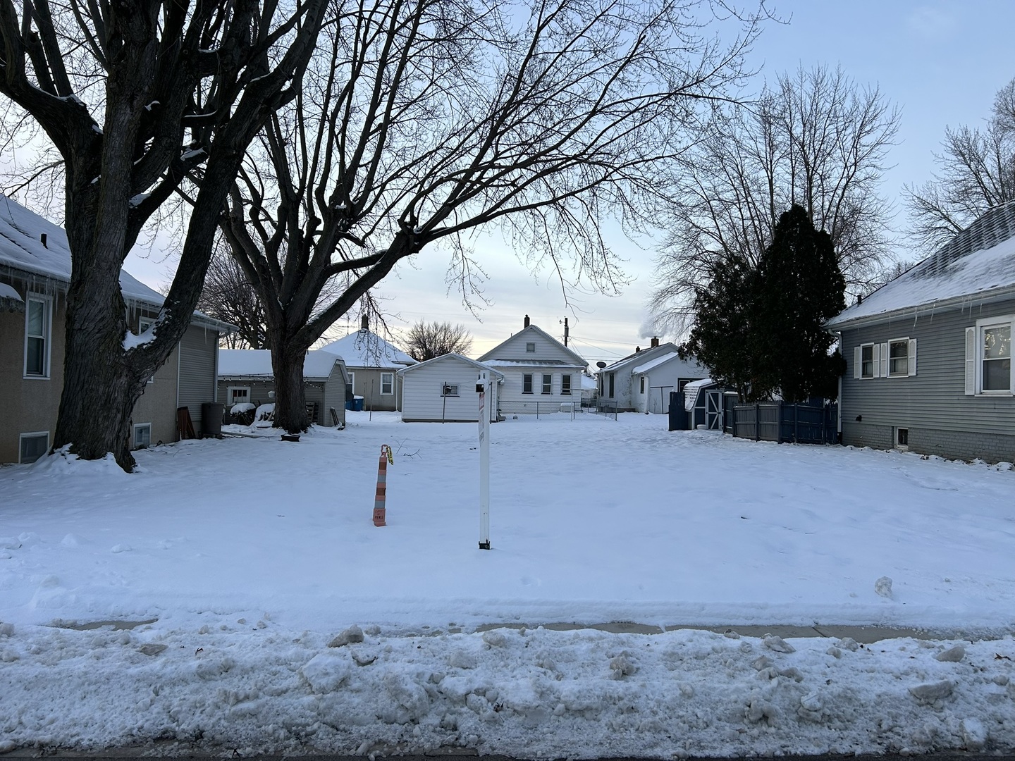 616 12th Street Peru, IL 61354 - Photo 3 of 17