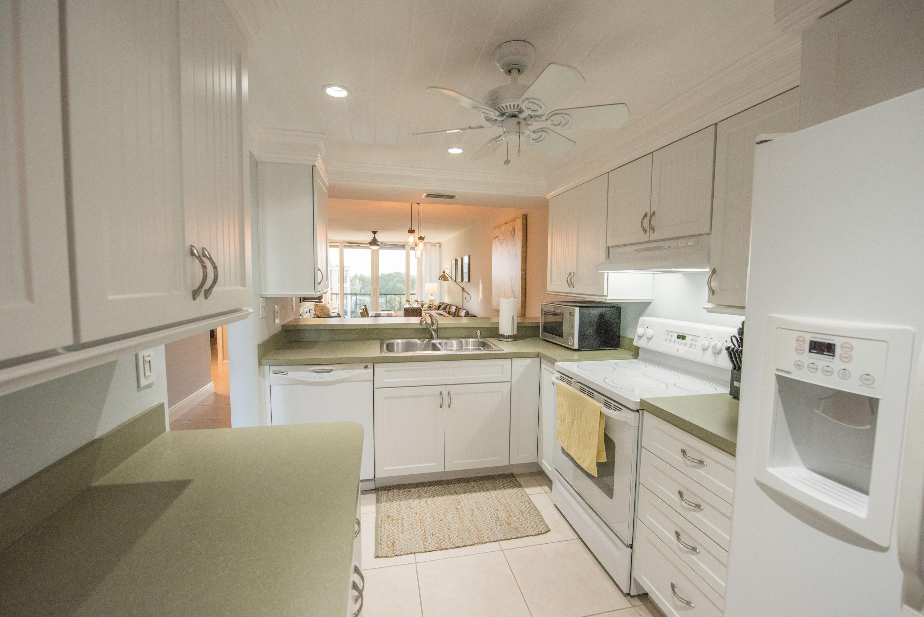 20 Royal Palm Way, Unit PH 606 Boca Raton, FL 33432 - Photo 16 of 32 AIP_4055-2