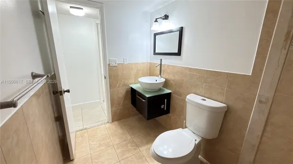 $2,450 | 403 Southwest 148th Avenue, Unit 3B, Pembroke Pines, FL 33027