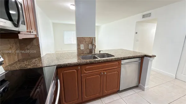 $2,450 | 403 Southwest 148th Avenue, Unit 3B, Pembroke Pines, FL 33027