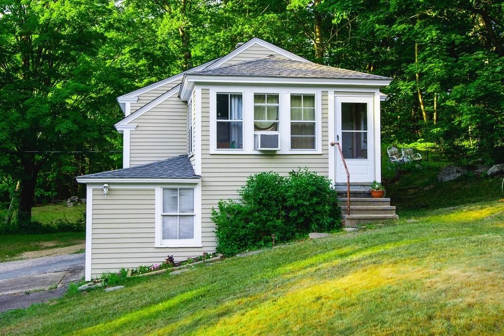 198 School Street North Barre, MA 01005 - Photo 3 of 41
