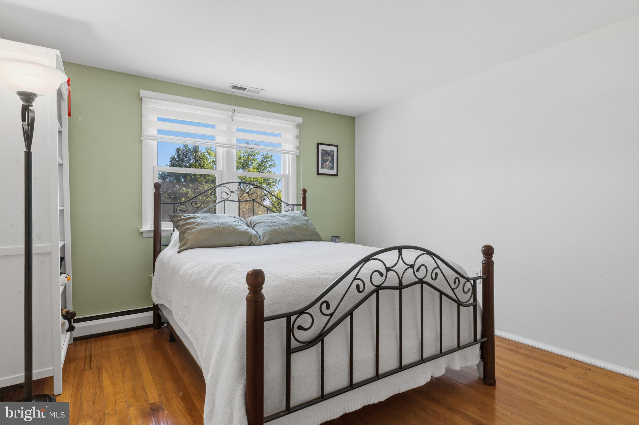 1519 Nevarc Road Warminster, PA 18974 - Photo 15 of 37 Bedroom 2