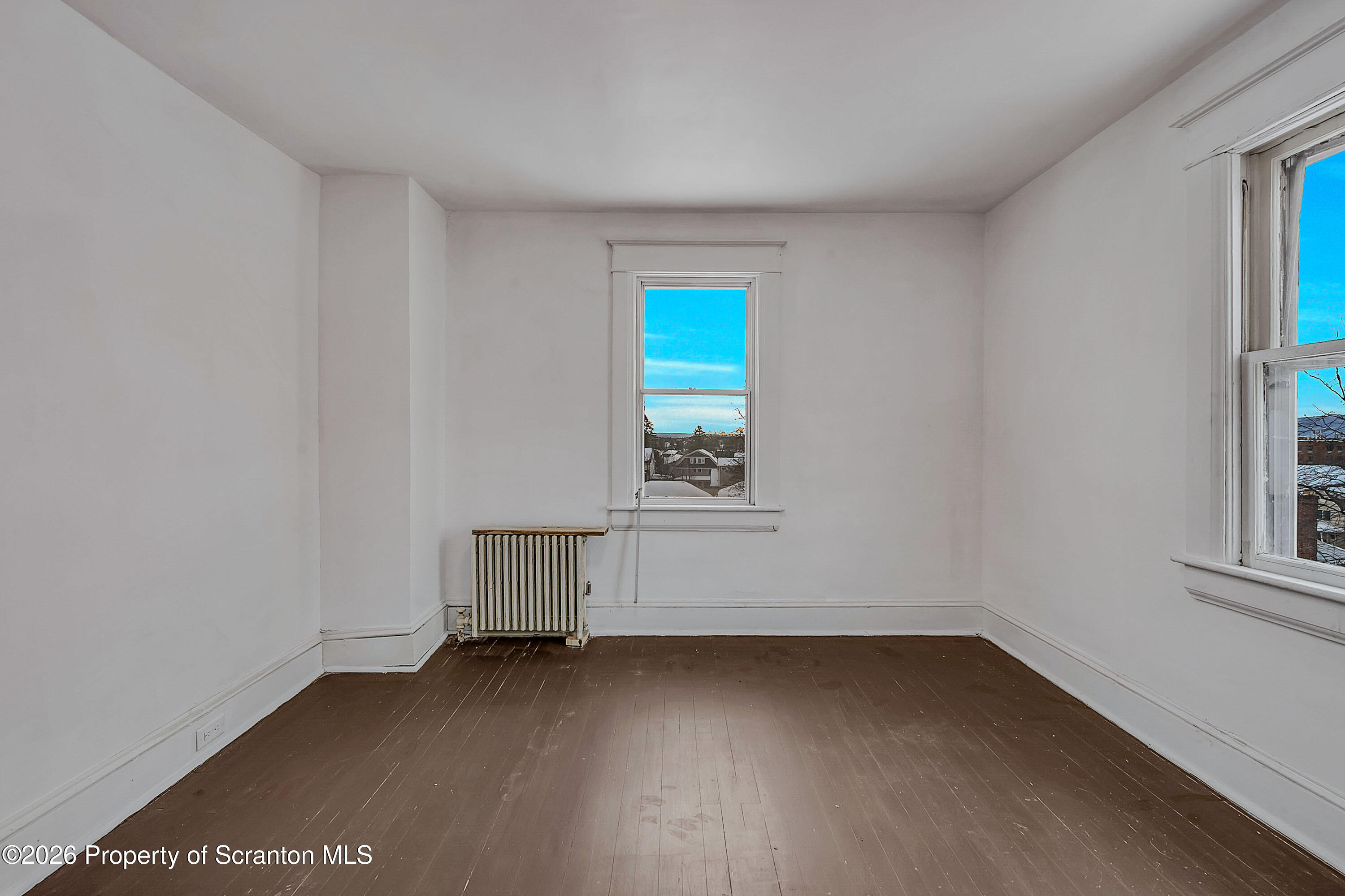 208 East Warren Street, Unit 2 Dunmore, PA 18512 - Photo 15 of 23 E Warren_-15