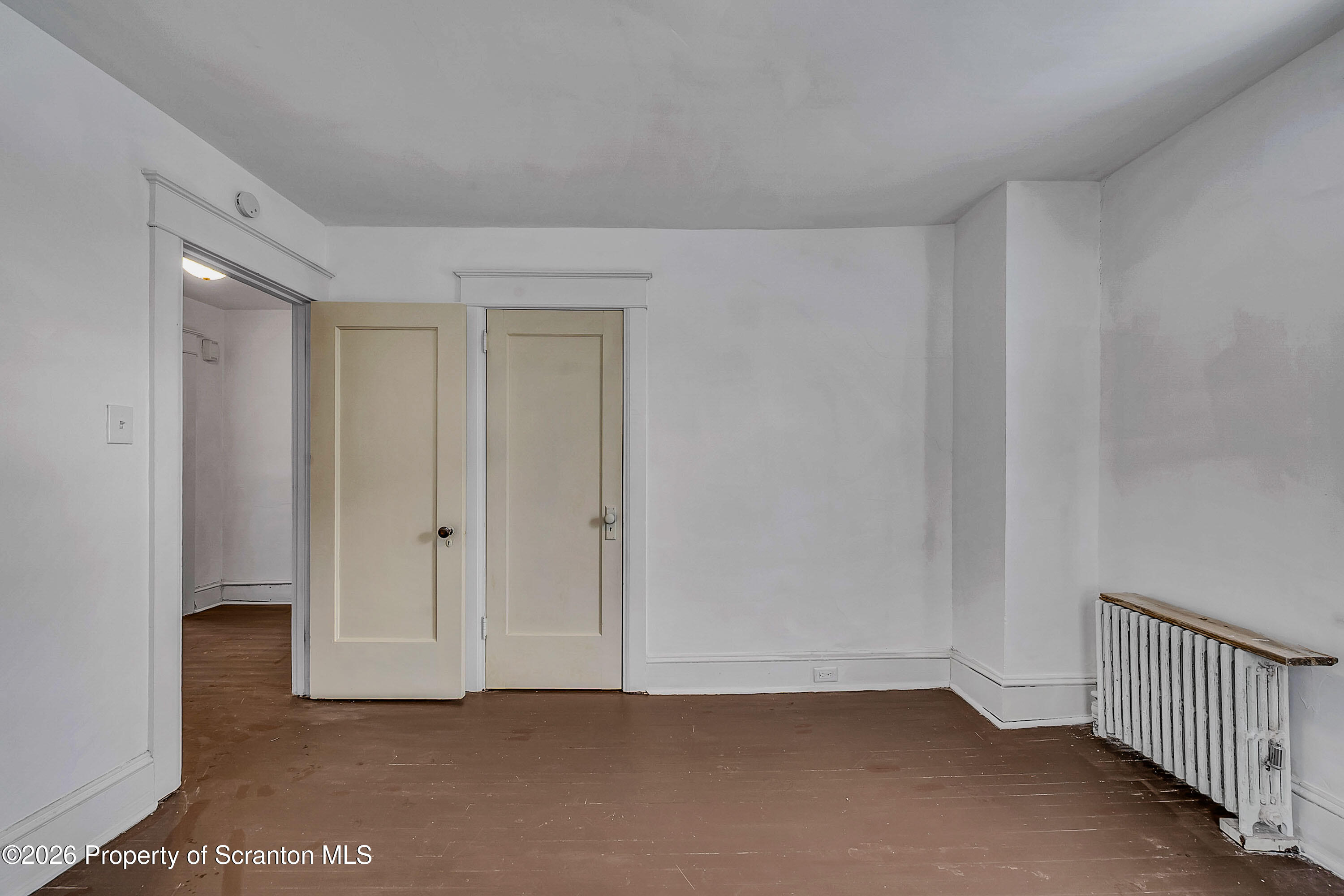 208 East Warren Street, Unit 2 Dunmore, PA 18512 - Photo 17 of 23 E Warren_-17