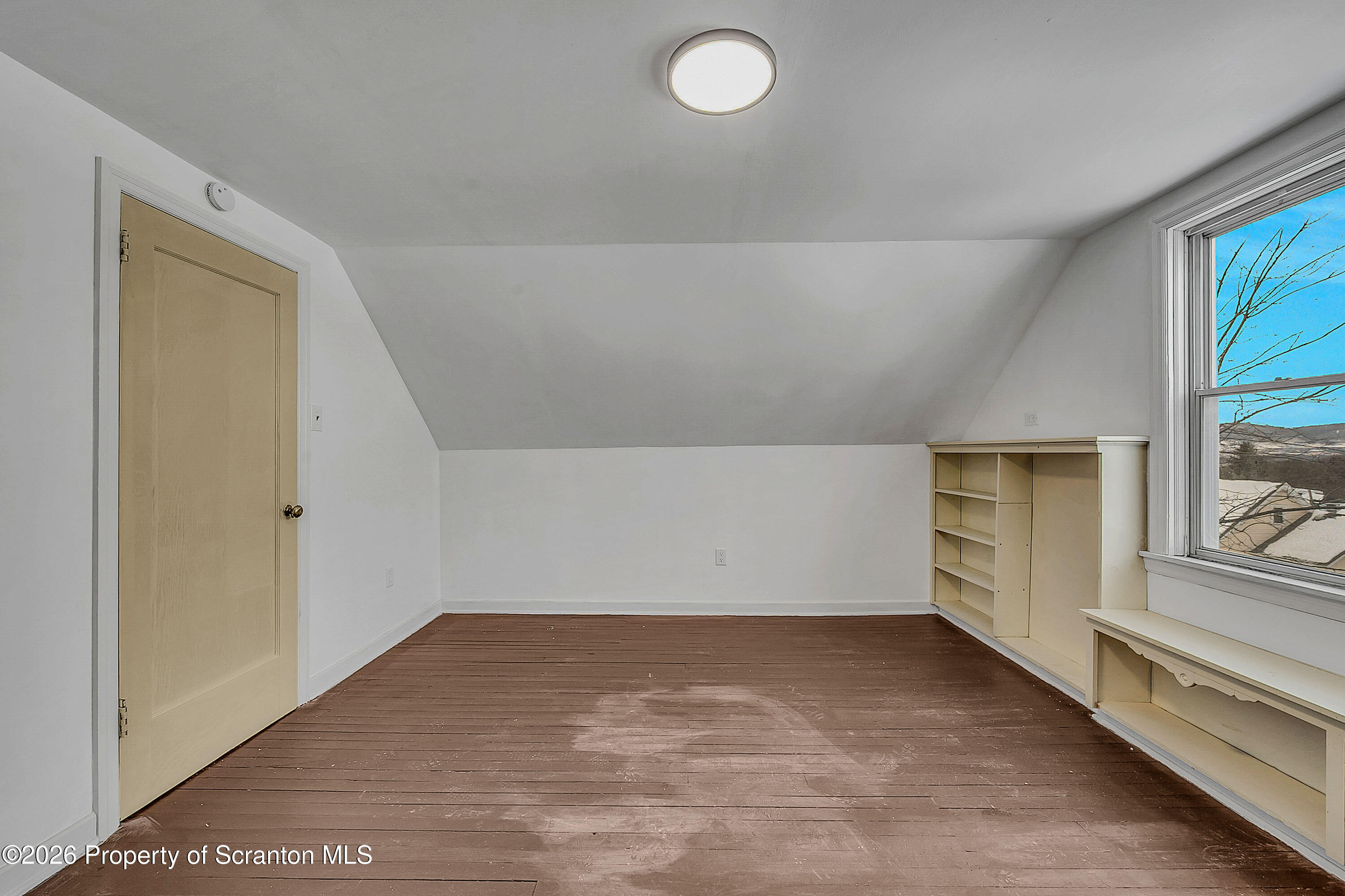 208 East Warren Street, Unit 2 Dunmore, PA 18512 - Photo 22 of 23 E Warren_-22