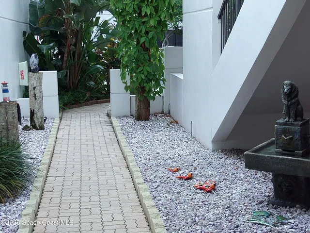 $479,000 | 272 Aquarina Boulevard, Unit 272, Melbourne Beach, FL 32951