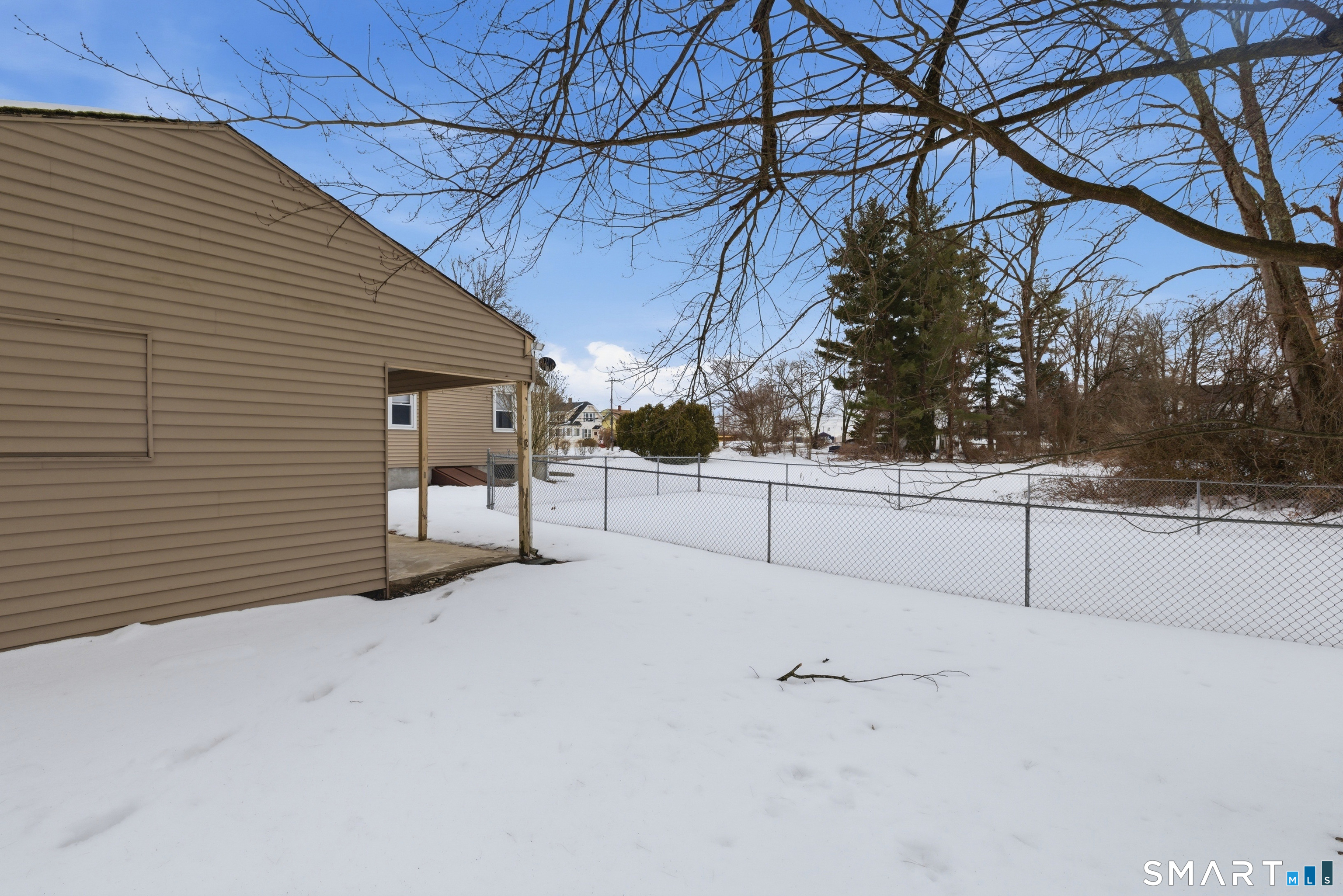 49 Tyler Street Bloomfield, CT 06002 - Photo 33 of 38 a view of a terrace