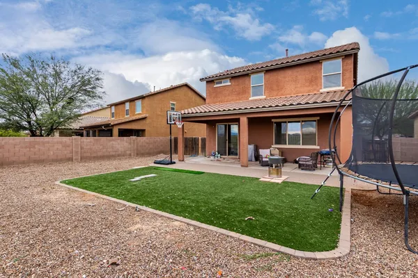 $2,400 | 11166 East Vail Vista Court, Tucson, AZ 85747