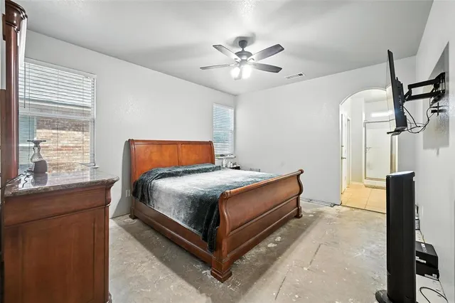 $360,000 | 510 Poplar Vista Lane, Arlington, TX 76002