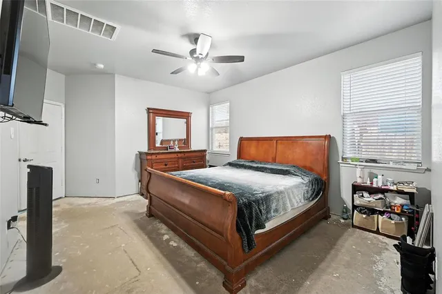 $360,000 | 510 Poplar Vista Lane, Arlington, TX 76002