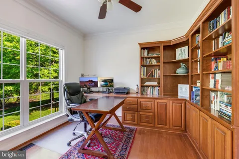 $1,049,000 | 21648 Trask Place, Ashburn, VA 20147