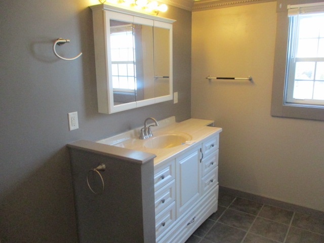 9 Willey Street Rochester, NH 03867 - Photo 13 of 26