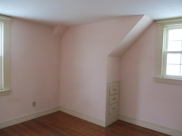 9 Willey Street Rochester, NH 03867 - Photo 15 of 26