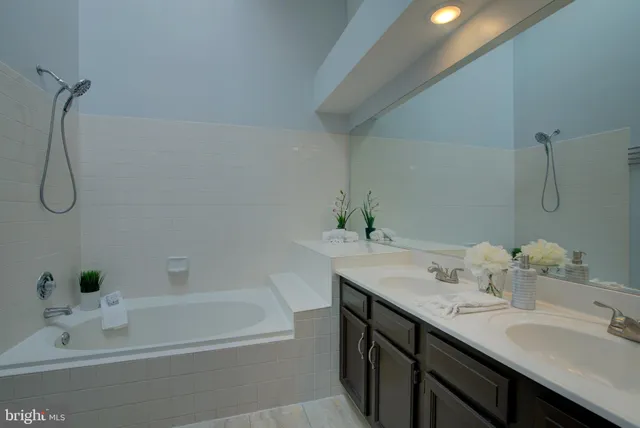 $442,500 | 7508 Ashby Lane, Unit K, Alexandria, VA 22315