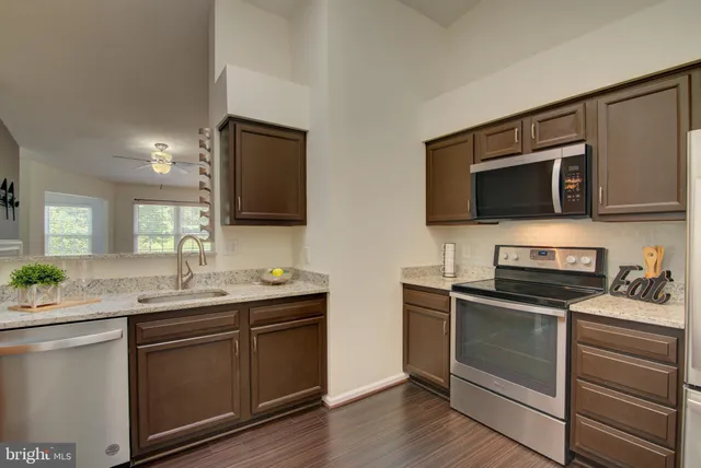 $442,500 | 7508 Ashby Lane, Unit K, Alexandria, VA 22315