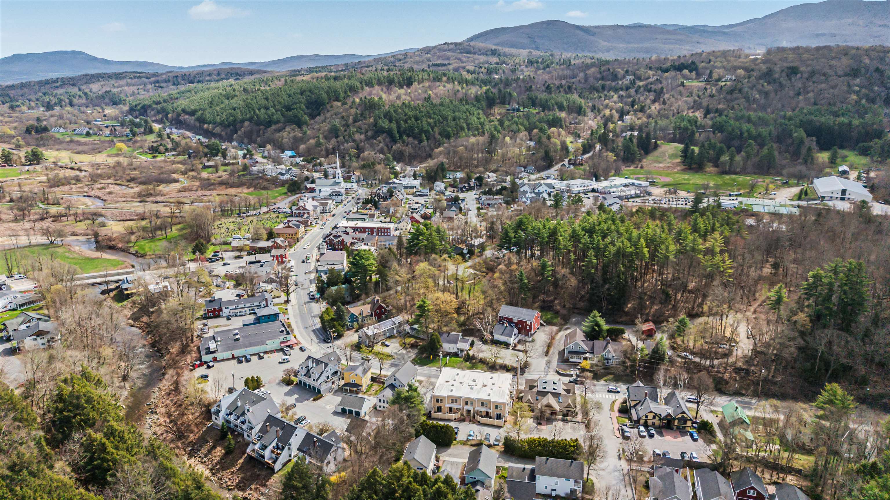 162 South Main Street, Unit 3D Stowe, VT 05672 - Photo 31 of 32