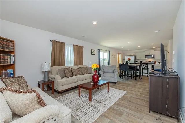 $319,000 | 109 Carriage Cove Circle, Mocksville, NC 27028