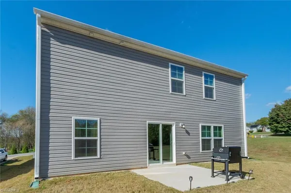 $299,900 | 109 Carriage Cove Circle, Mocksville, NC 27028