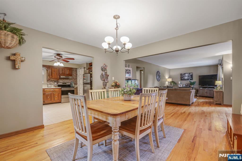 36 Maple Lake Road Butler, NJ 07405 - Photo 4 of 23 Gallery Image 4