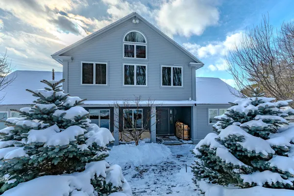 $5,600,000 | 1060 Upper Hollow Road, Dorset, VT 05251