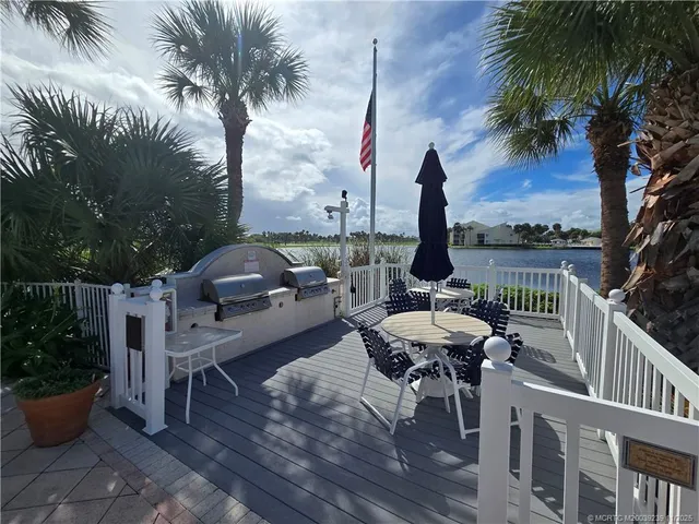 $4,000 | 484 Northeast Plantation Road, Unit 4103, Stuart, FL 34996