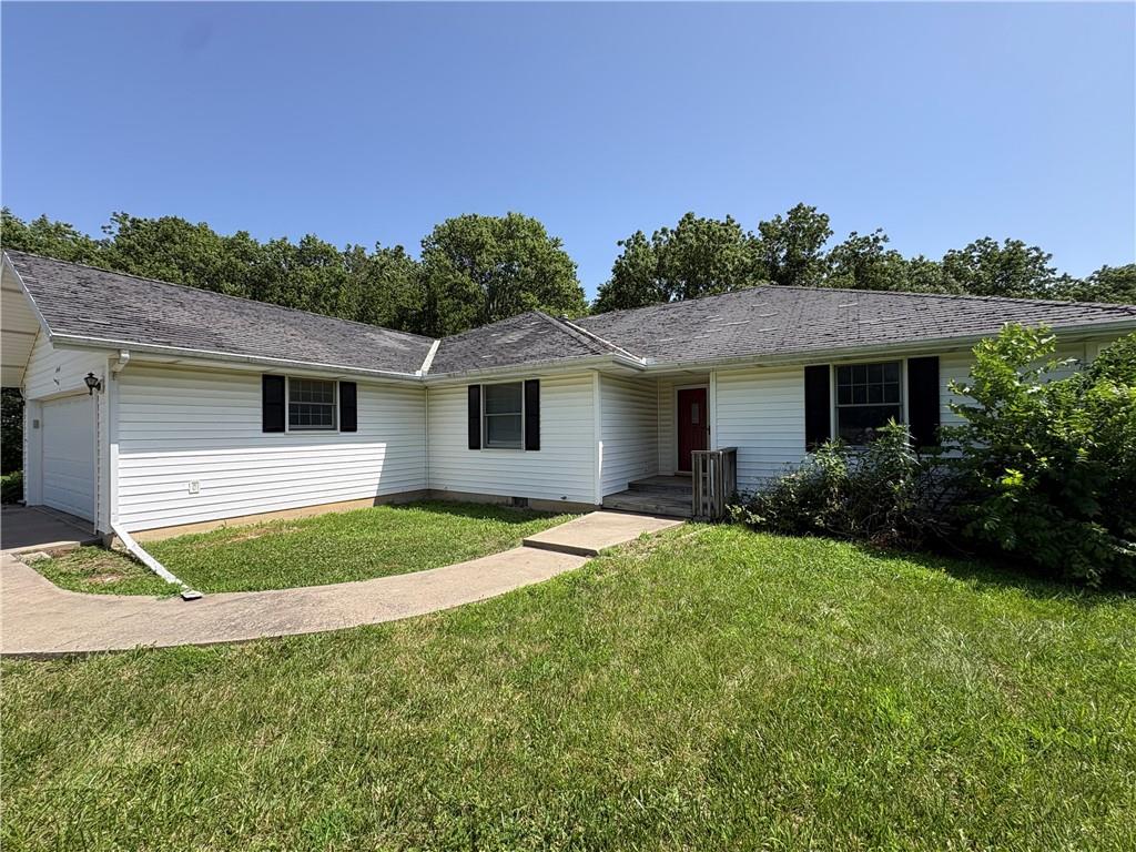 1046 Northwest 475th Road Centerview, MO 64019 - Photo 3 of 21