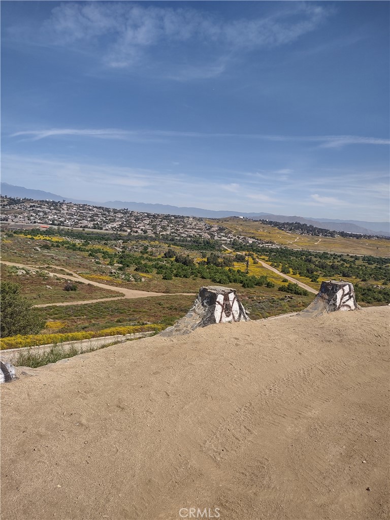 19455 Cajalco Road Perris, CA 92570 - Photo 1 of 1 a view of an ocean and beach