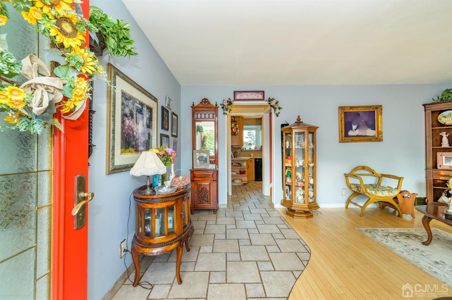 136 Tunison Road New Brunswick, NJ 08901 - Photo 3 of 33 a very nice looking room with many windows