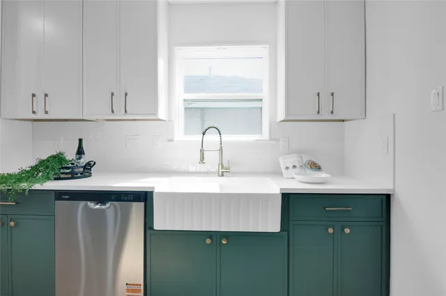 $408,500 | 12706 Westleigh Drive, Houston, TX 77077