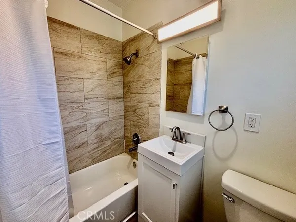 $1,995 | 1820 West Sallie Lane, Unit B, Anaheim, CA 92804
