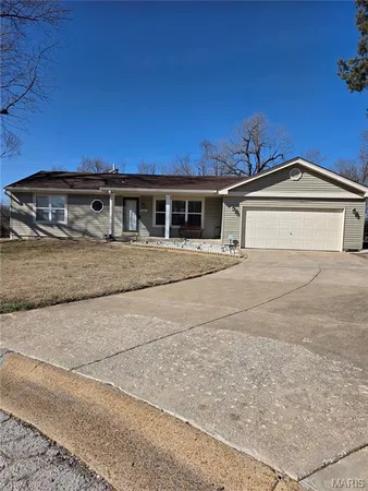 $240,000 | 10151 Isabelle Place, St. Ann, MO 63074