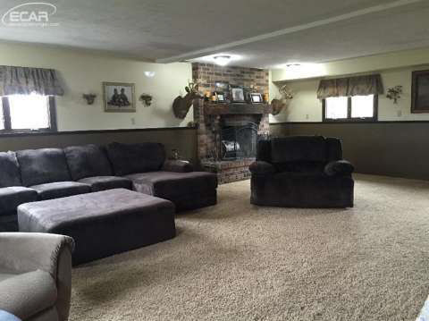 3608 Millington Road Millington, MI 48746 - Photo 4 of 17 20435751-3.JPG